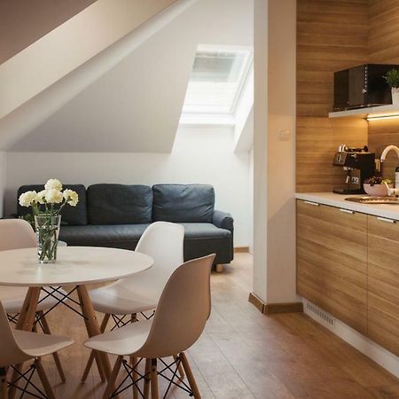 Apartamenty Szaron 250 M Do Kortow Tenisowych I Bulwarow Wislanych - Dream Apart Устрон Екстериор снимка