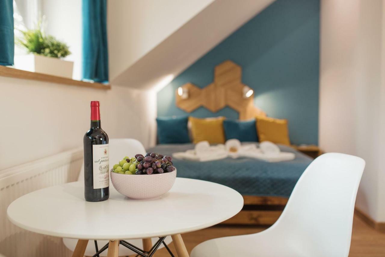 Apartamenty Szaron 250 M Do Kortow Tenisowych I Bulwarow Wislanych - Dream Apart Устрон Екстериор снимка