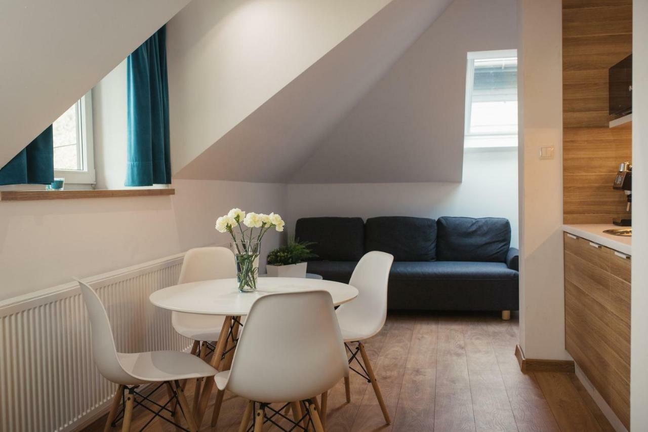 Apartamenty Szaron 250 M Do Kortow Tenisowych I Bulwarow Wislanych - Dream Apart Устрон Екстериор снимка