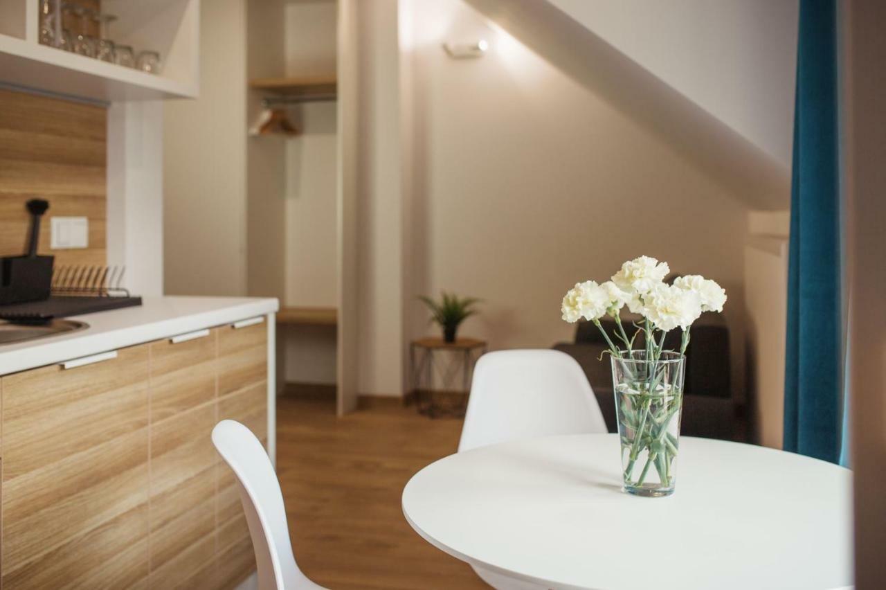 Apartamenty Szaron 250 M Do Kortow Tenisowych I Bulwarow Wislanych - Dream Apart Устрон Екстериор снимка