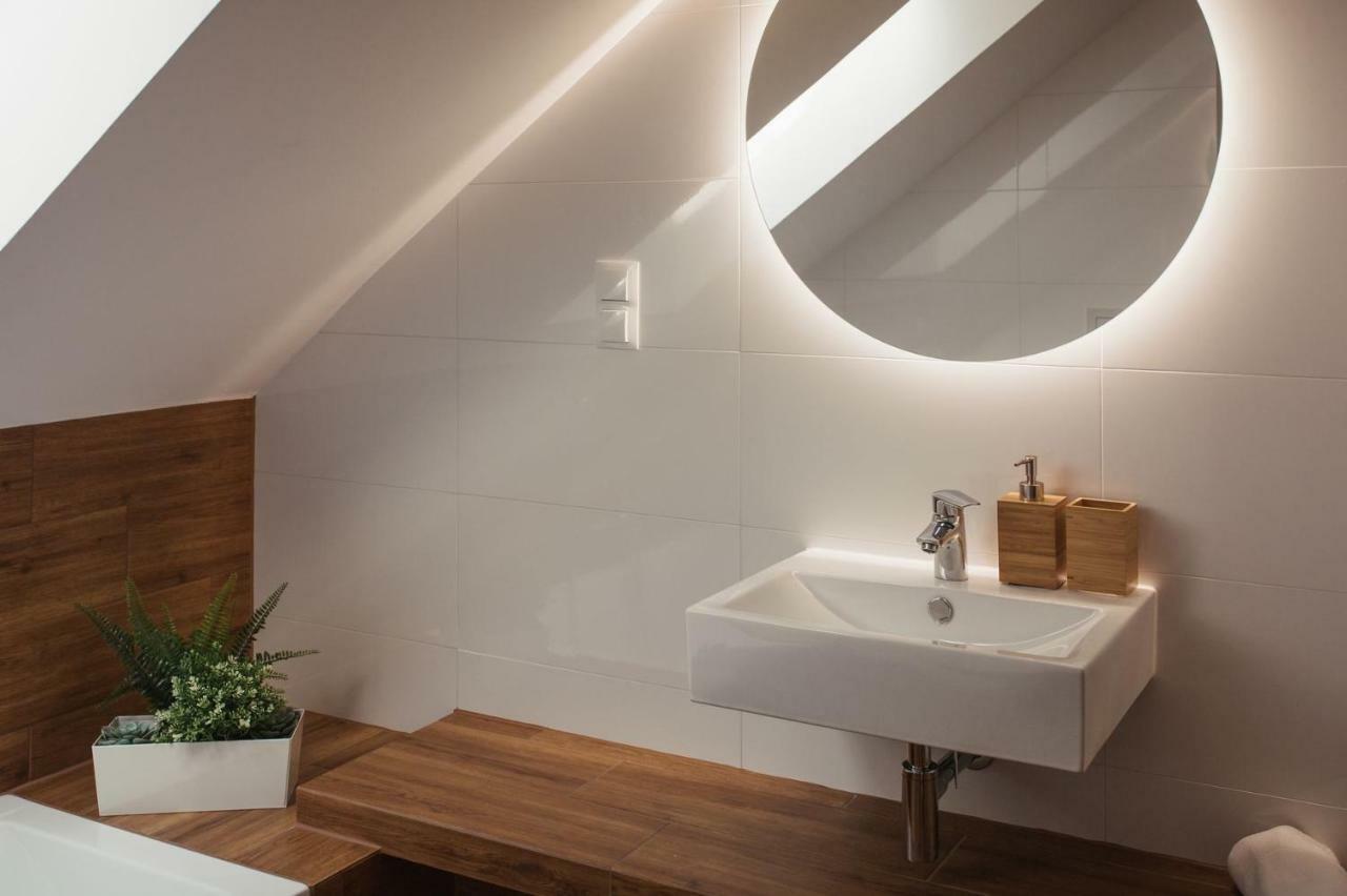 Apartamenty Szaron 250 M Do Kortow Tenisowych I Bulwarow Wislanych - Dream Apart Устрон Екстериор снимка